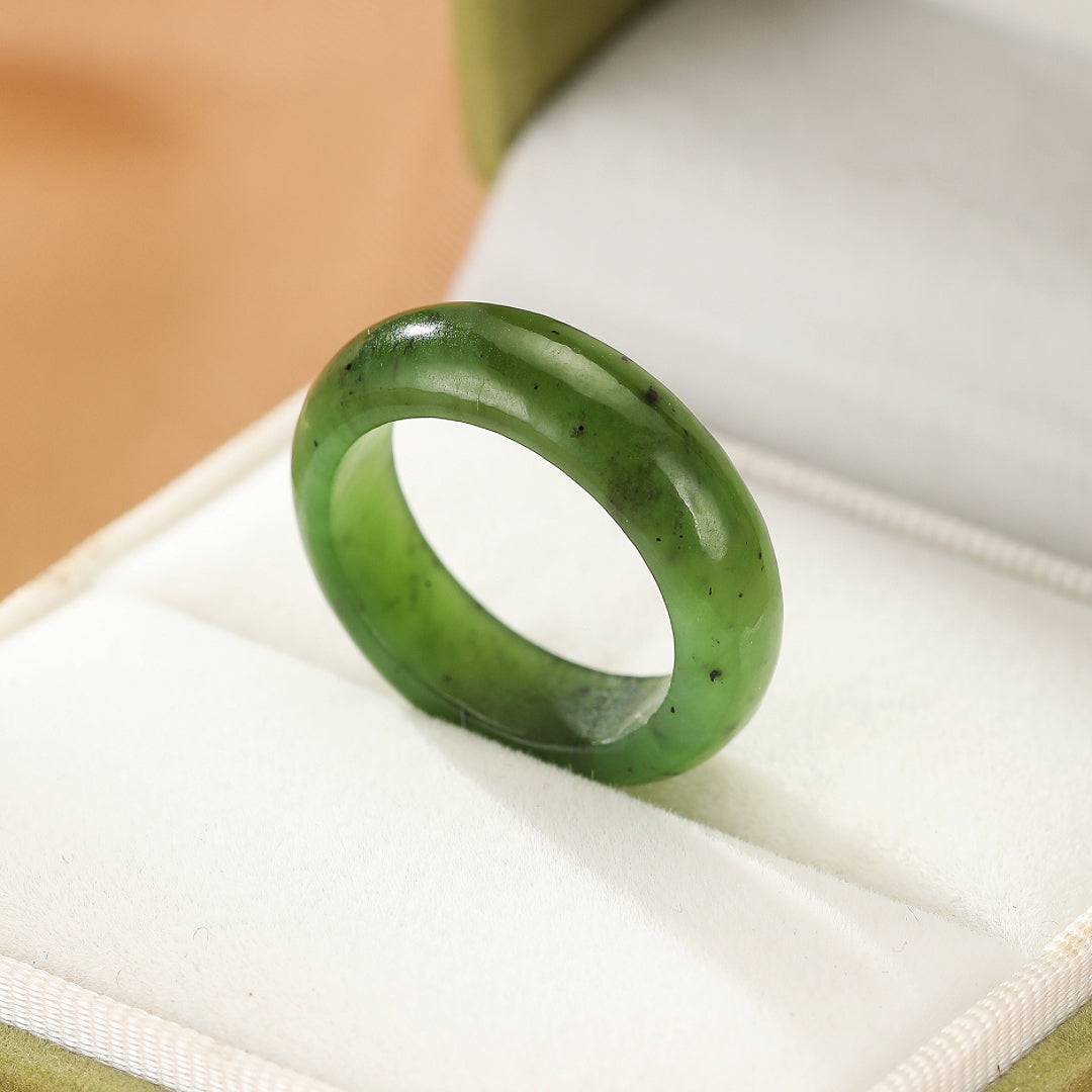 Jade Ring – Silent Strength