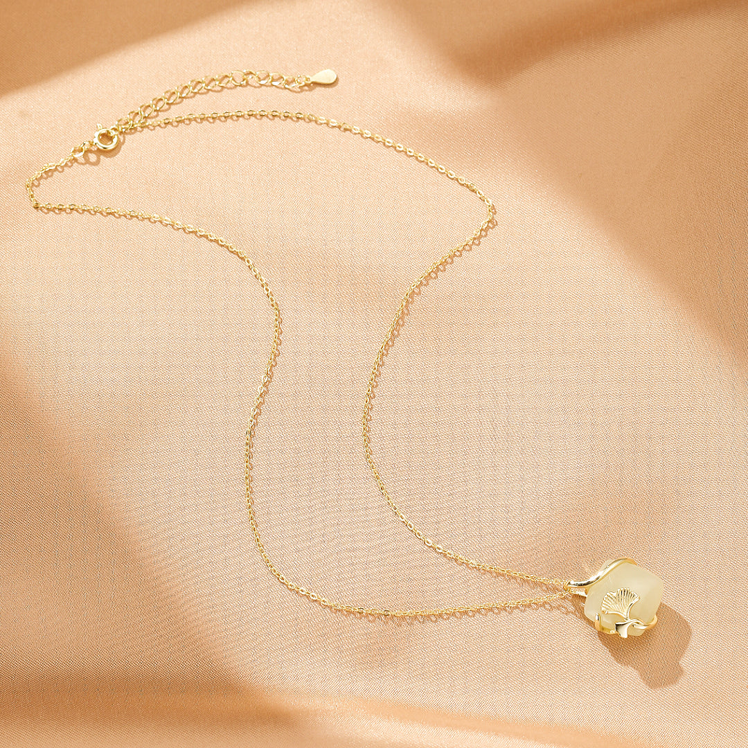 Jade Necklace – Heart Awakening, Gold Plated Silver
