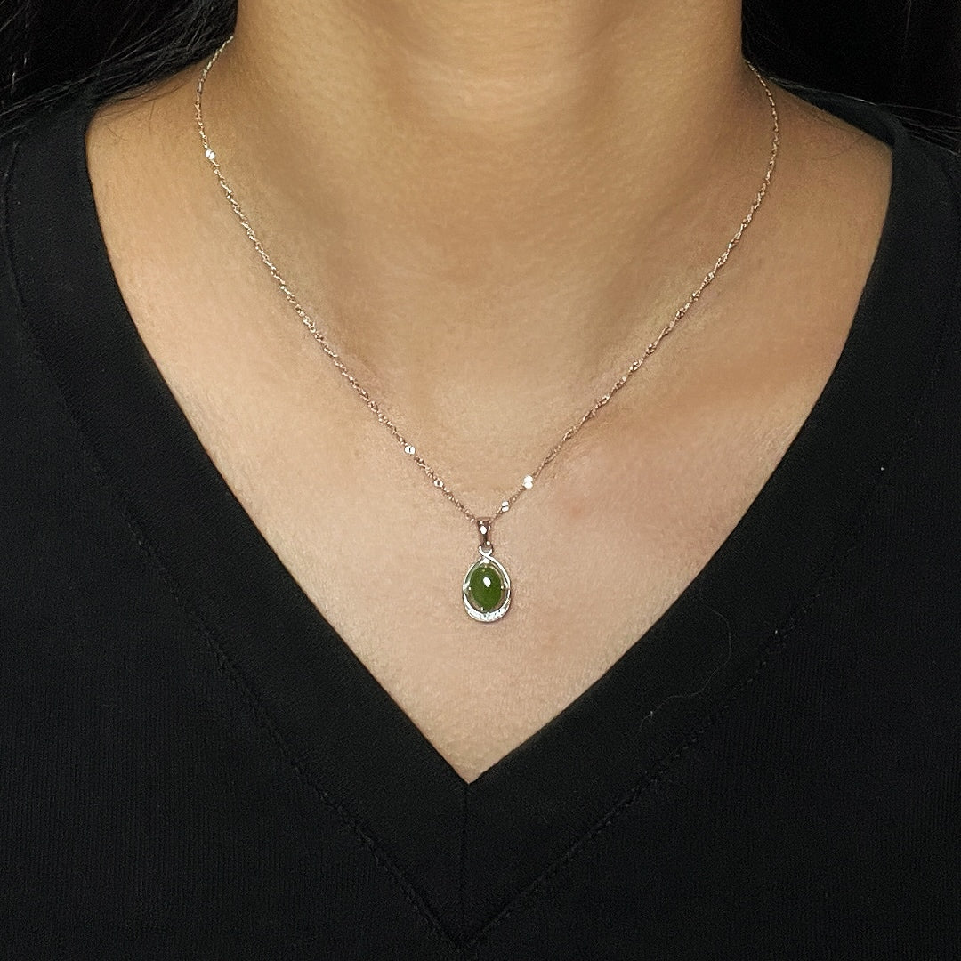Jade Necklace – Drop of Peace, Silver