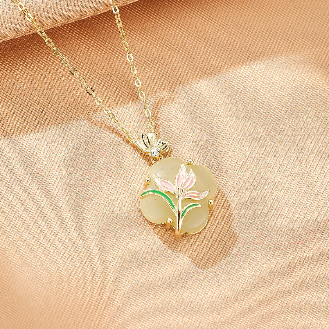Jade Necklace – Botanical Light, Gold Plated Silver