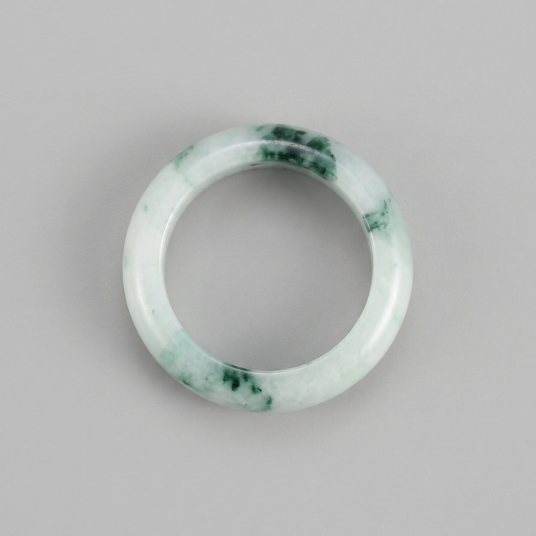 Snowmelt — Moss-in-Snow Jade Band Ring