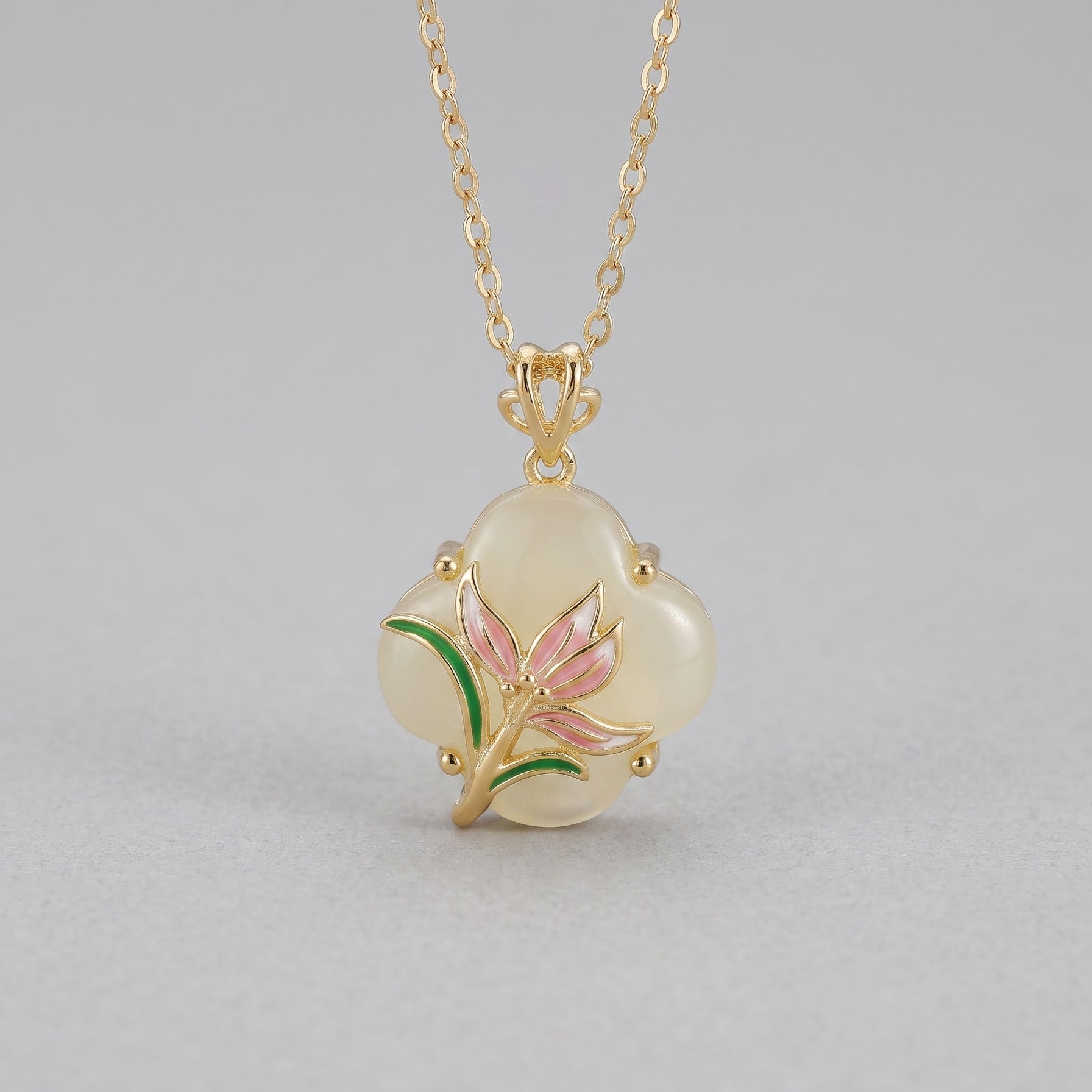 Serendipity — Light Green Jade Clover Pendant Necklace