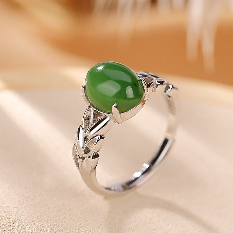Jade Ring – Floral Sweetness, Gold Plated Silver