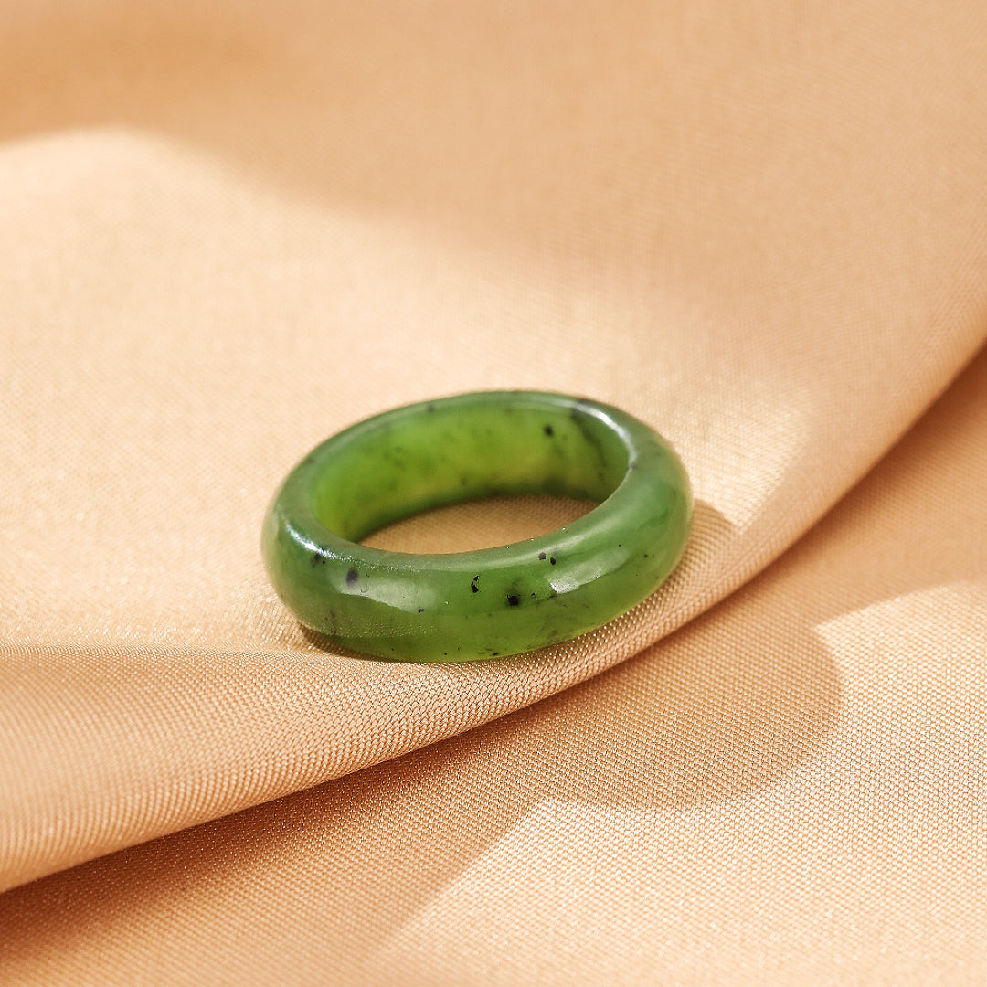 Jade Ring – Silent Strength