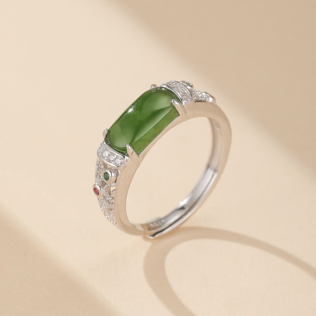 Jade Ring – Verdant Prestige, Gold Plated Silver