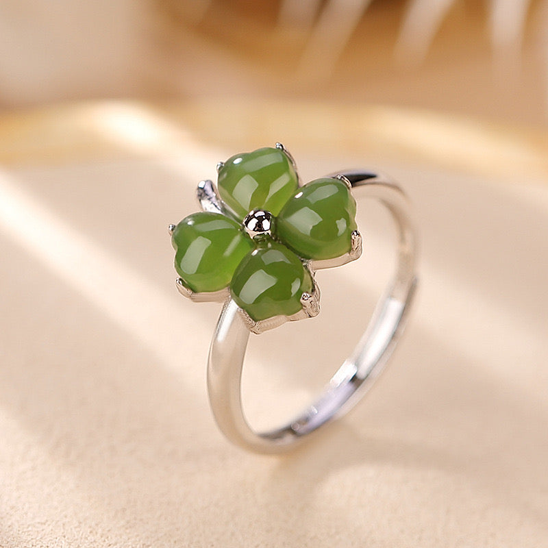 Clover Jade Ring – Promise of Happiness, Gold-Plated Sterling Silver