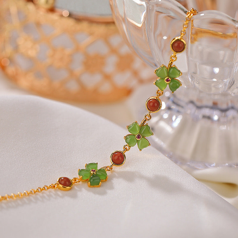 Jade Clover Bracelet – Serene Luck, Gold Plated Silver