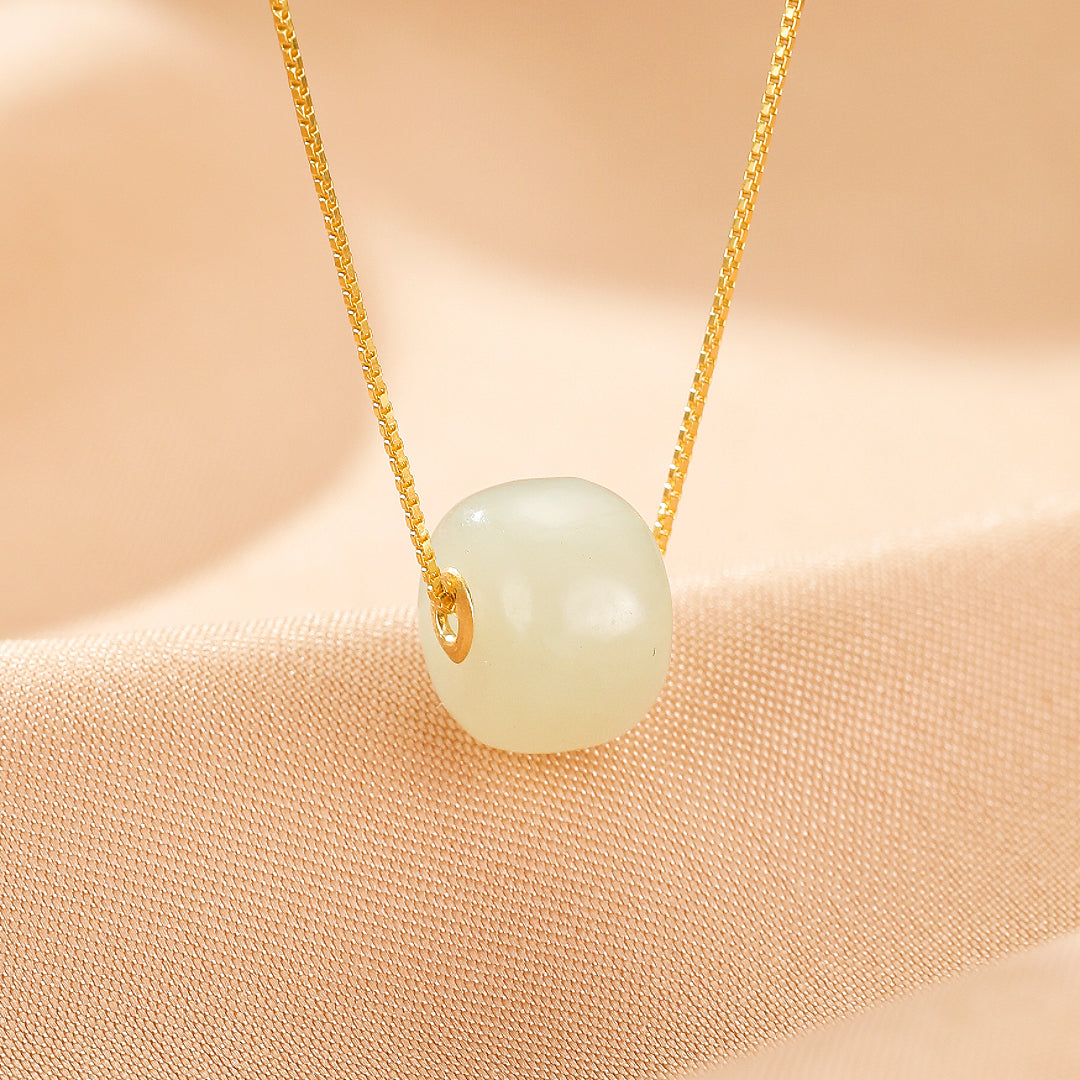 Jade Necklace – Subtle Harmony, Gold Plated Silver